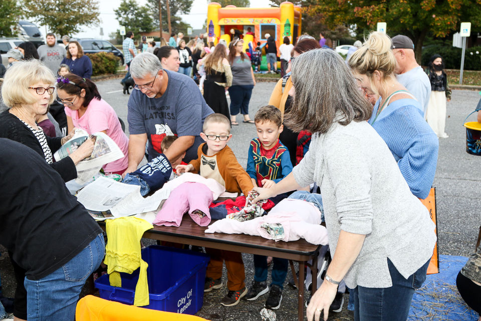 Valdese Library Fall Festival 2019-9371.JPG